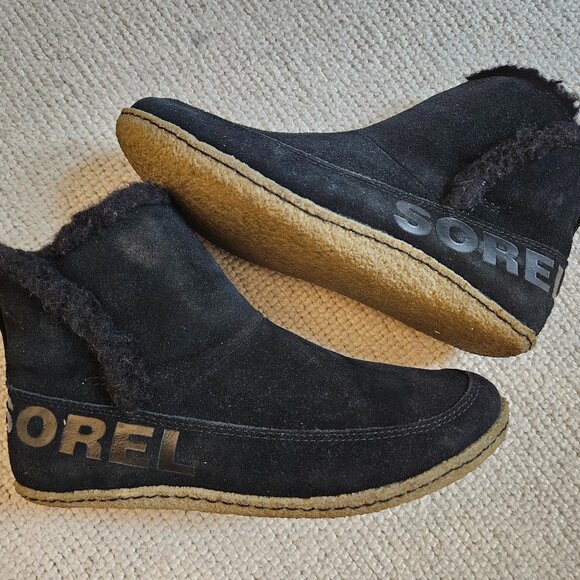 Sorel Nakiska Bootie Women's Slippers Black Size 8.5 - Suede w Rubber Soles - Picture 1 of 8